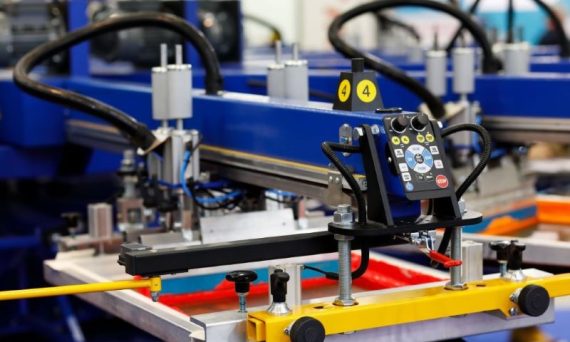 fast t-shirt printing using screen printing machine